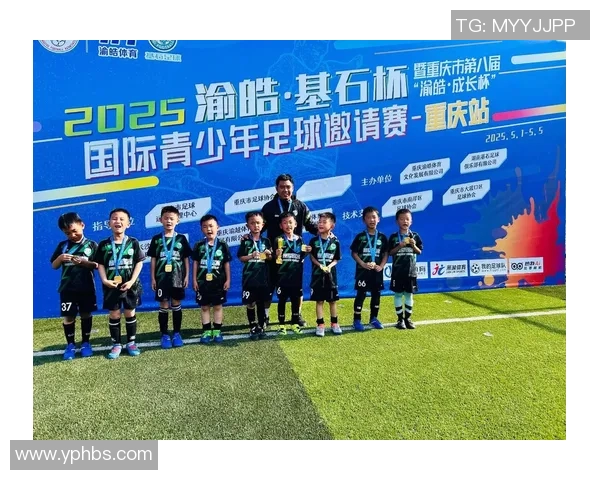 足球明星的休假生活揭秘他们如何平衡训练与放松的时间安排